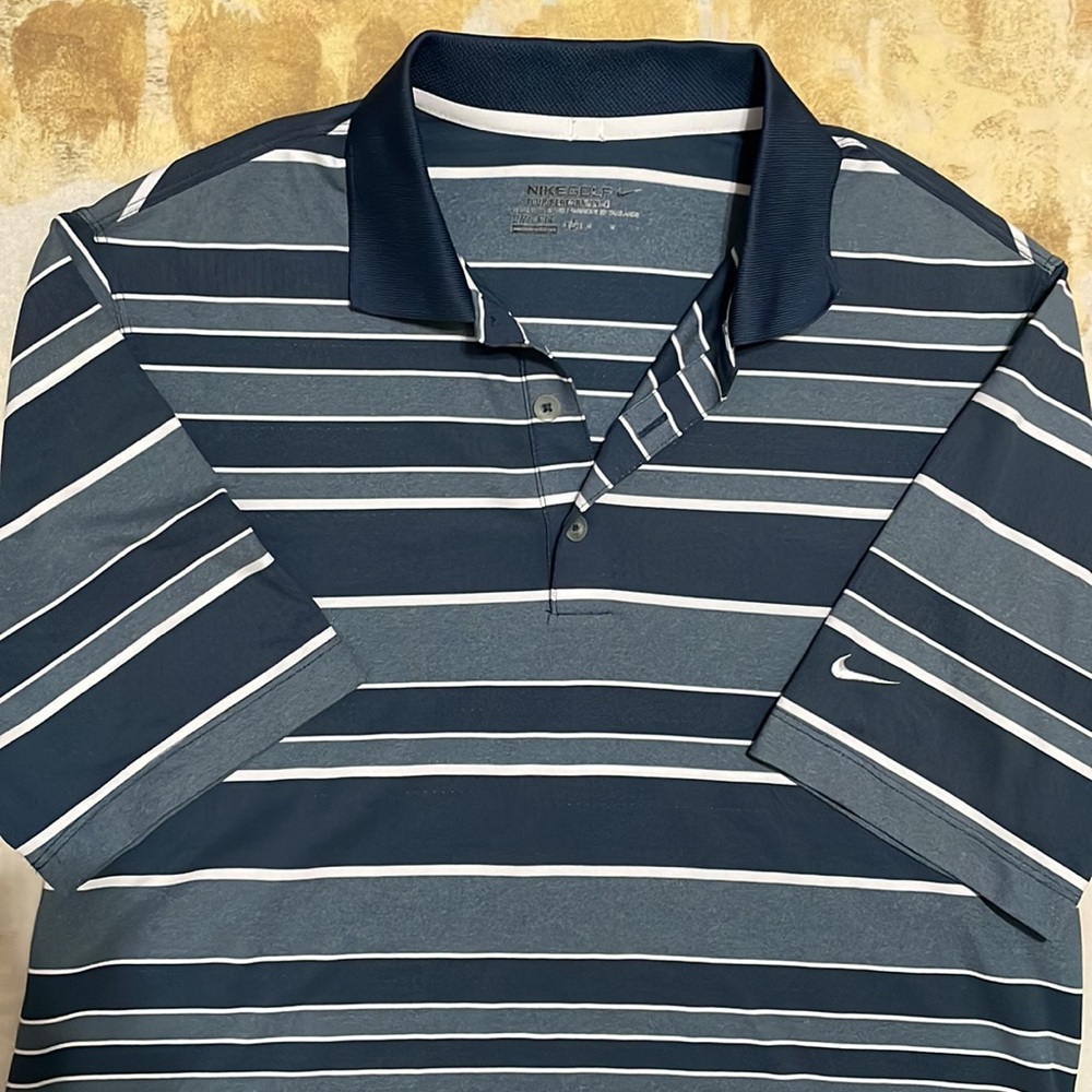 Nike Golf Tour Performance dri-fit shirt size medium